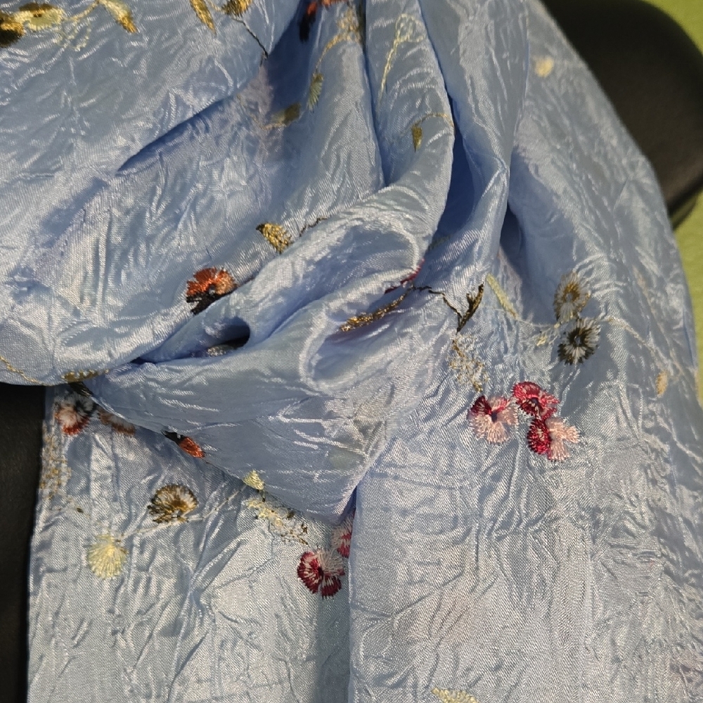 Elegant Blue Floral Scarf